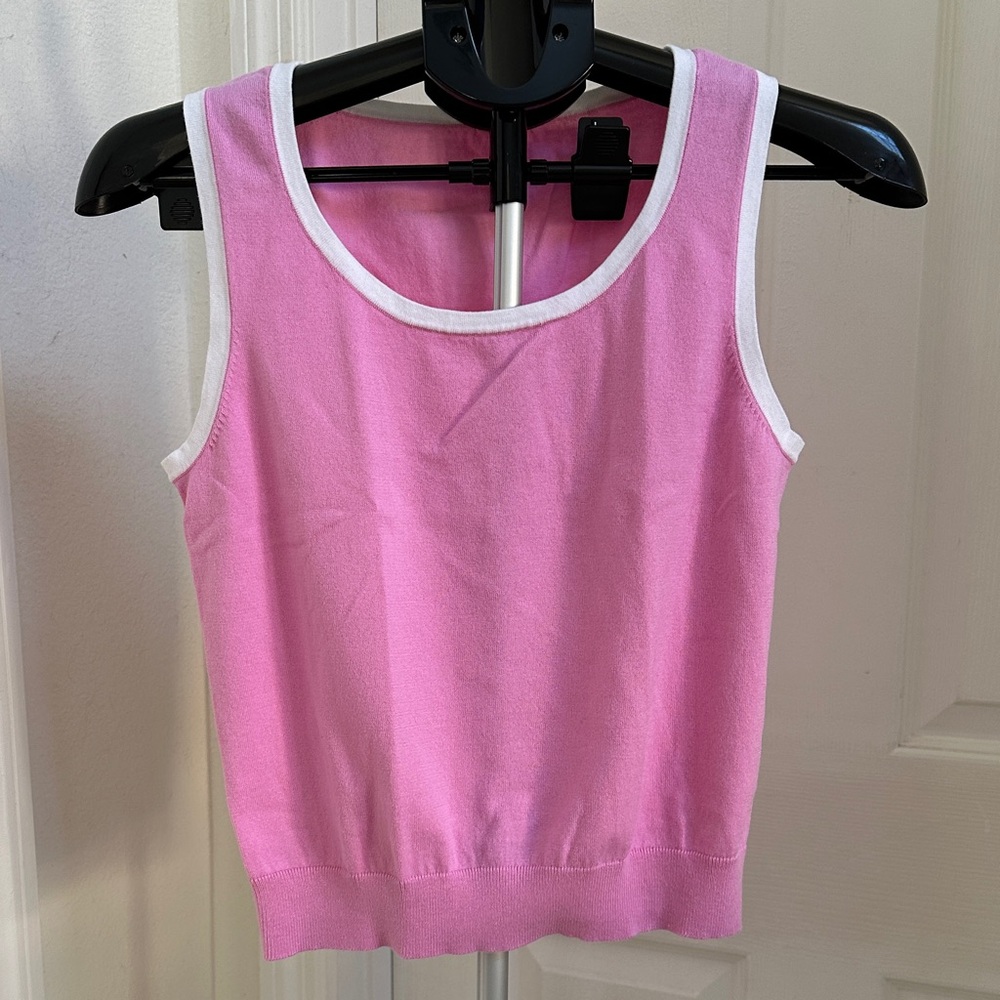 Pink Sleeveless Women's Knit Crop Tank Top in Size S